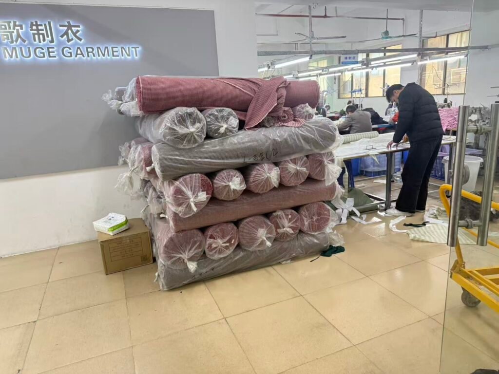 china-clothing-manufacturer-factory.jpg
