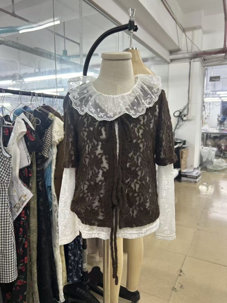 Custom womenswear manufacturing detail at Mugekoo
